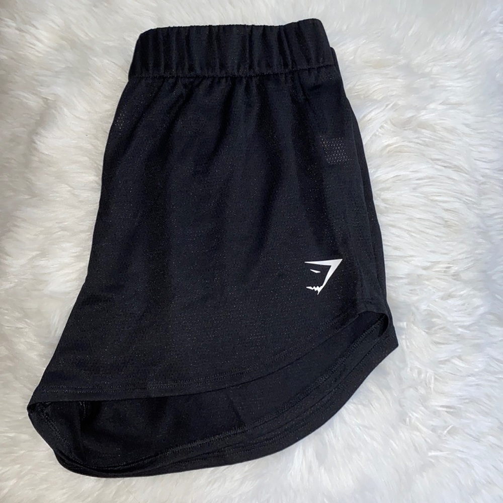 Never worn women’s black Gymshark shorts.